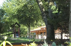 Eisenberghütte und Spielplatz oberhalb unserer FeWo